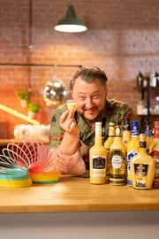 Produktentwickler Sebastian Lege deckt auf, wie die Industrie bei den Zutaten von Eierlik&ouml;r trickst.