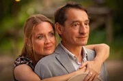 Kann aus dem romantischen Moment zwischen Paula (Pauline Knof) und Stübner (Boris Aljinovic) mehr werden?