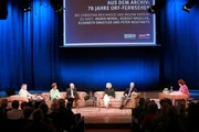 Christian Reichhold, Ingrid Wendl, Rudolf Nagiller, Elisabeth „Lizzy“ Engstler, Peter Resetarits, Regina Nassiri.