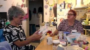 Dieter hat sich eine Überraschung für seine Ehefrau Carmen überlegt. Er möchte mit ihr für ein paar Tage nach Paris reisen..
