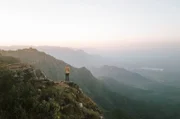 Die Usambara Mountains – ein echter Geheimtipp für Wanderer. Die unglaubliche Aussicht macht Tom Schachtsiek sprachlos.