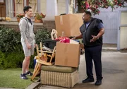 Dave Johnson (Max Greenfield, l.); Calvin Butler (Cedric the Entertainer, r.)