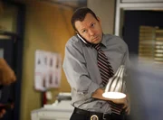 Danny Reagan (Donnie Wahlberg) kommt bei Ermittlungen in Chinatown Babyhändlern auf die Spur, die mit besonders brutalen Methoden arbeiten. Danny Reagan (Donnie Wahlberg) kommt bei Ermittlungen in Chinatown Babyhändlern auf die Spur, die mit besonders brutalen Methoden arbeiten.