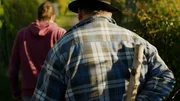 Wilfried R. will einen anderen Kleingärtner dabei erwischt haben, wie er Strauchschnitt in seinen Garten abgeladen haben soll. Er will ihn zur Rede stellen.