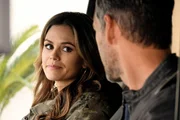 Sam Swift (Rachel Bilson), Eddie Valetik (Eddie Cibrian)
