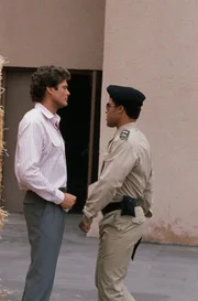Michael Knight (David Hasselhoff, l.)