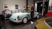 Hamid sucht ein Unikat: einen exklusiven Restomod-Porsche in Blau, fernab des Mainstreams.