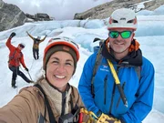 Ausflug ins Eis: Yvonne hat eine Gletschertour gebucht.