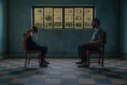 Paige Lake (Sara Paxton, l.); Matt Pierce (Tom Bateman, r.)