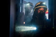 Die Berufsfeuerwehr Heidelberg erkundet den Einsatzort.