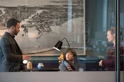 (v.l.n.r.) Antoine (Raphaël Lenglet); Emma Renoir (Clara Antoons); Valentine (Yeelem Jappain)