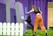 Lisa Päffgen mit ihrem Sennenhund-Mix Nala in Runde 1.