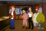 Amy (2.v.li.), Lela, Dr. Zoidberg (2.v.re.) und Bender (re.) stellen Fry zur Rede.