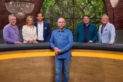 Von links: Händler Jan Cizek, Susanne Steiger, Julian Schmitz-Avila, Moderator Horst Lichter, Händler Daniel Meyer und Markus Wildhagen