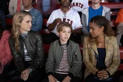 V.l.: Dr. Morgan Reznick (Fiona Gubelmann), Charlie (Kiefer O'Reilly), Dr. Claire Browne (Antonia Thomas)