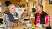 Harry Prünster und Hüttenwirt Thomas Hussl (Weidener Hütte).