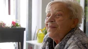 Brigitte Freels war früher selbst Altenpflegerin. In Hatten erlebt sie ihren früheren Beruf von der anderen Seite.