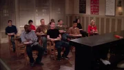 8. Staffel: (v.l.) Arthur (Jerry Stiller), Doug (Kevin James) und Carrie (Leah Remini)