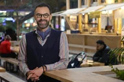 Geograf und Ernährungswissenschaftler Pierre Raffard geht auf Cozido als Festessen, die Herkunft der Zutaten und die Ursprünge des madeirischen Eintopfes ein.