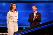 Moderator Alexander Bommes mit Eva Padberg.