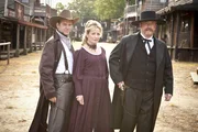 DS Ben Jones (Jason Hughes, l.) und DCI Tom Barnaby (John Nettles, r.) ermitteln in ungewohnten Umfeld während eines Westernfestivals.