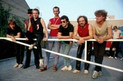 Die Band "Geier Sturzflug" landete mit dem Lied "Bruttosozialprodukt" 1983 einen Nummer-1-Hit in den deutschen Charts.