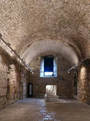 Der Circus ist einer der besterhaltenen der westlichen Welt. Teile seiner Struktur befinden sich noch unter alten Geb&auml;uden des 19. Jahrhunderts.