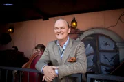 Hugh Dalgleish (Tim McInnerny).