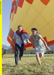 Sebastian und Floriane entschweben in den siebten Himmel.