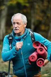 Yogalehrer Ludwig Stockinger.