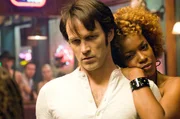 Aunjanue Ellis, Stephen Moyer