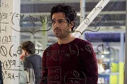 Wie wird der Technik-Milliardär Darius Tanz (Santiago Cabrera) reagieren, wenn ein junger MIT-Student bei ihm auftaucht und behauptet, dass ein Asteroid in 186 Tagen mit der Erde kollidieren wird?