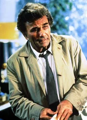 Lt. Columbo (Peter Falk) glaubt nicht, dass Edmund durch einen Unfall getötet wurde.