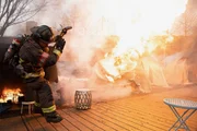 Gefährliche Explosion: Joe Minoso als Joe Cruz