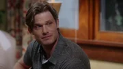 Dr. Atticus "Link" Lincoln (Chris Carmack)
