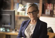 Linda Martin (Rachael Harris) Linda Martin (Rachael Harris)