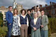Jonas Armstrong (Anthony Cade), Charlotte Salt (Lady Virginia Revel), Dervla Kirwan (Lady Bundle Revel), Ruth Jones (Miss Blenkinsopp), Stephen Dillane (Chief Inspector Battle), Adam Godley (George Lomax), Matthew Horne (Bill Eversleigh), Julia McKenzie (Miss Jane Marple).