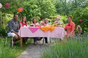 Im Bild: Karl Ploberger, Christine Gall, Tanja Hrovat,  Susanne Leeb, Uschi Zezelitsch.