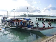 Banca-Boat-Fähren sind auf den Philippinen weit verbreitet.
