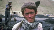 Im Kohlebergwerk verdient Mir sein Geld.