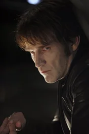 Stephen Moyer (Bill Compton)