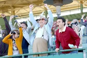 L-R: Adam Goldberg (Sean Giambrone), Pops (George Segal), Barry Goldberg (Troy Gentile).