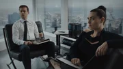 Alex Blake (Oliver Ackland) und Saskia De Merindol (Katie McGrath)  Die Verwendung des sendungsbezogenen Materials ist nur mit dem Hinweis und Verlinkung auf RTL+ gestattet.