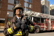 Beobachtet die brenzlige Lage: Eamonn Walker als Chief Wallace Boden