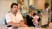 Dennis und Stefanie müssen innerhalb von drei Monaten für sich und ihre acht Kinder ein neues Zuhause finden...