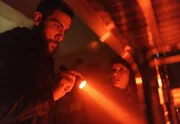 Special Agent Omar Adom 'OA' Zidan (Zeeko Zaki, l.); Special Agent Maggie Bell (Missy Peregrym, r.)