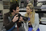 Werden sie endlich zueinander finden? Alexander (Paul Grasshoff, l.) und Mia (Josephine Schmidt, r.) ...