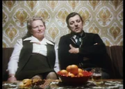 Oma und Opa respektive Seniorchefin und Seniorchef.