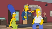 (v.l.n.r.) Marge; Museumskurator; Homer (v.l.n.r.) Marge; Museumskurator; Homer