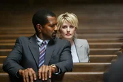 Det. Lilly Rush (Kathryn Morris, r.) erkennt schnell, dass Tucker (Riff Hutton, l.) mehr weiß, als er anfangs zugeben will ...